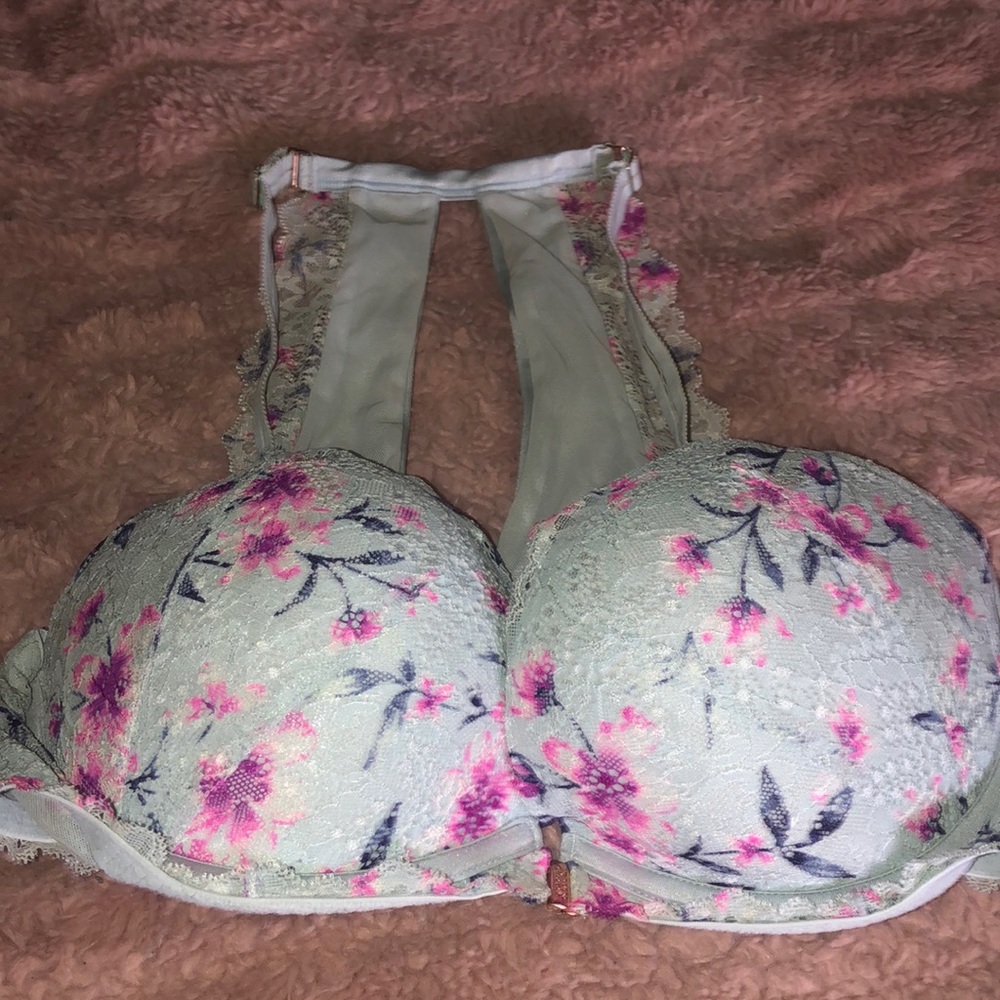 Pink Victoria secret bra
